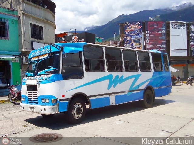 ME - L�nea San Benito 37 por Kleyzer Calder�n