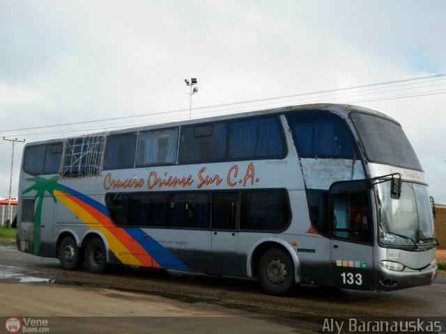 Cruceros Oriente Sur 133 por Aly Baranauskas