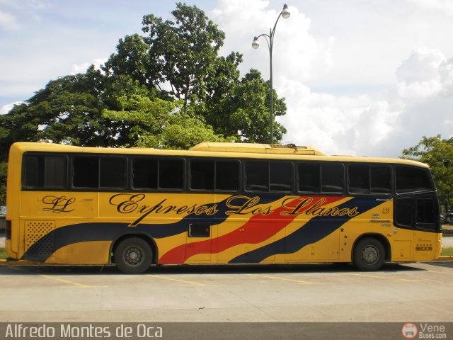 Expresos Los Llanos 438 por Alfredo Montes de Oca