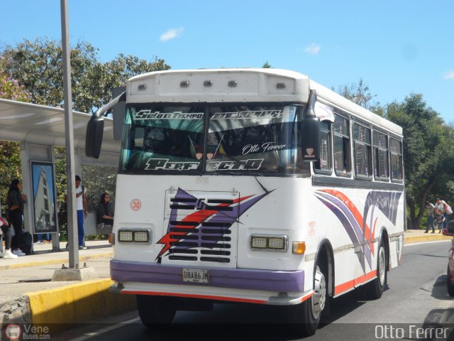 A.C. de Transporte Nmero Uno R.L. 030 por Otto Ferrer