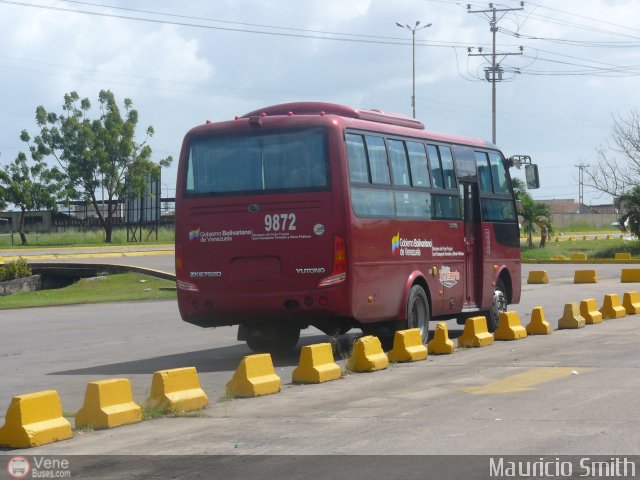 Particular o Desconocido 9872 por Mauricio Smith