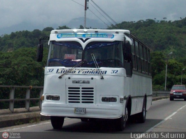 Coop. Ca�o Rico III - 5 R.L 32 por Leonardo Saturno