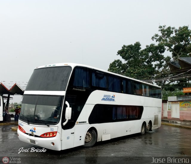 Expresos M�rida 0920  por Jos� Brice�o