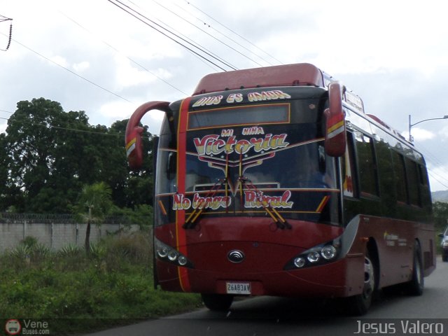 Coop. Independencia Petare Sta. Luc�a 52 por Jes�s Valero