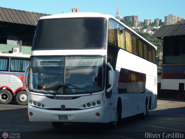 Particular o Desconocido oc137 por Oliver Castillo