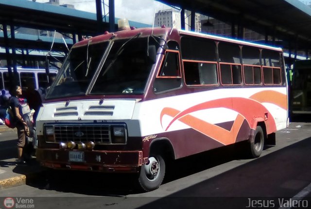 L�nea Hermanos Unidos S.C. 15 por Jes�s Valero