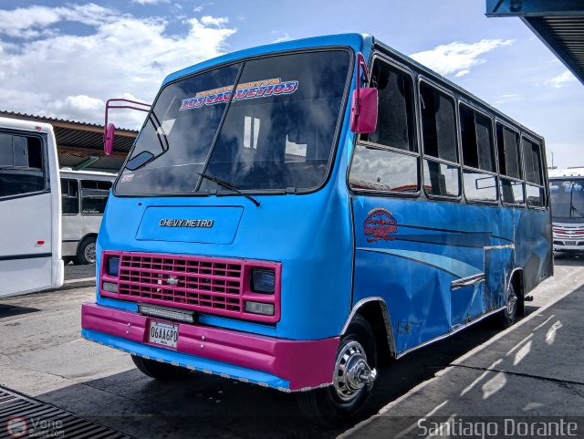 C. de Transp. y Serv. Conexos Los Caquet�os 35 por Santiago Dorante