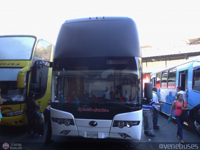 Expresos San Crist�bal 062 por Waldir Mata