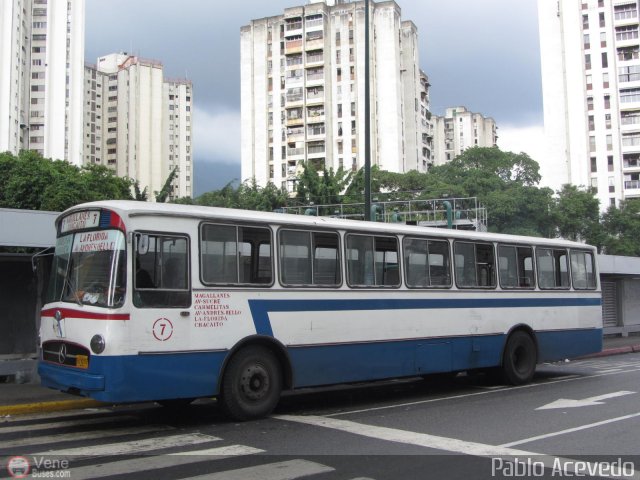 DC - Colectivos Solven 007 por Pablo Acevedo