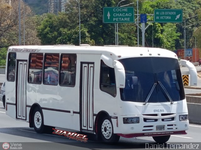 Particular o Desconocido 999 por Daniel Fern�ndez