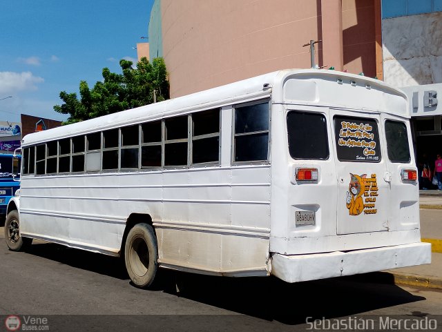 ZU - Colectivos Los Laureles C.A 30 por Sebasti�n Mercado