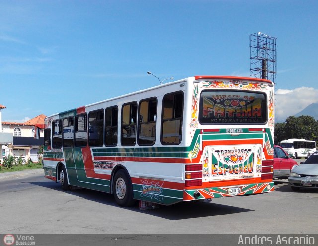 Transporte El Esfuerzo 34 por Andrs Ascanio