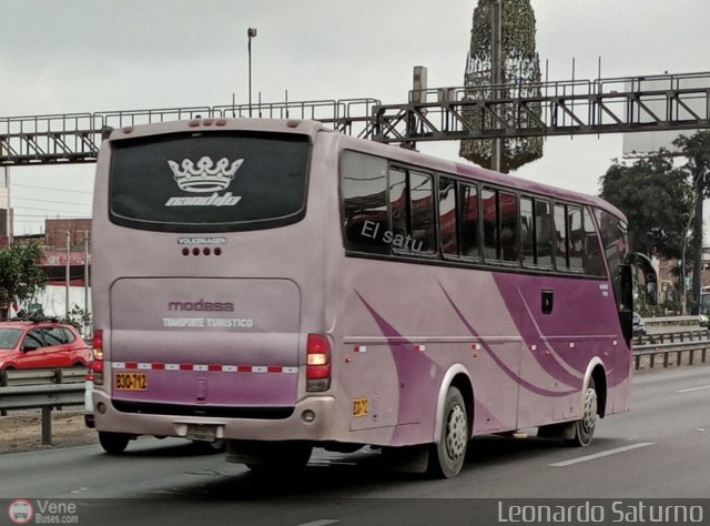 Turismos 712 por Leonardo Saturno