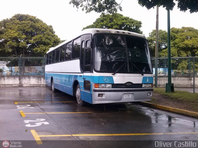 Particular o Desconocido Orinoco II por Oliver Castillo