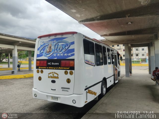 Coop. de Transporte La Candelaria 11 por Alvin Rond�n