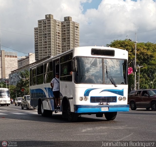 DC - A.C. L�nea Sur Este 093 por Jonnathan Rodr�guez