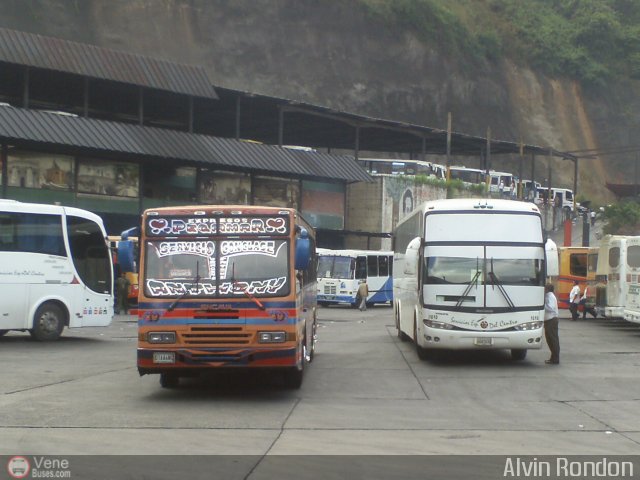 Garajes Paradas y Terminales Caracas por Alvin Rond�n