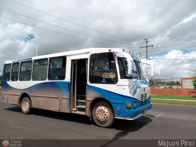 Transporte Gran Mariscal Sucre C.A. 17 por Miguel Pino