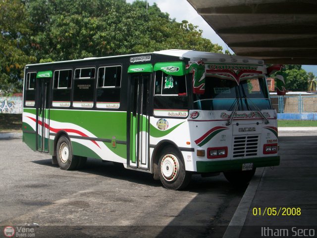 Coop. de Transporte Coromoto 22 por Itham Seco
