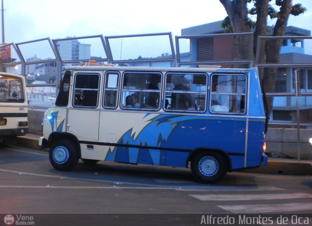 MI - Uni�n Circunvalaci�n Los Teques 040 por Alfredo Montes de Oca