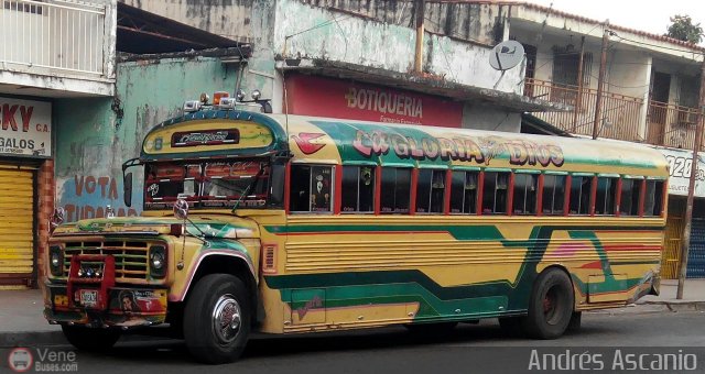 Transporte Arvelo 08 por Andrs Ascanio