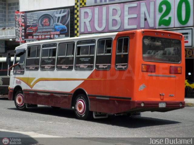 LA - L�nea La Fundaci�n 90 por Jos� Dudamel