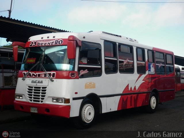 U.C. 23 de Enero 194 por J. Carlos Gámez