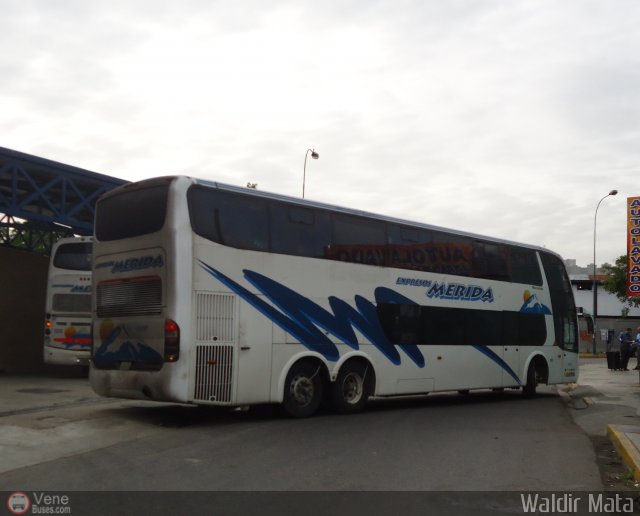 Expresos M�rida 0408 por Waldir Mata