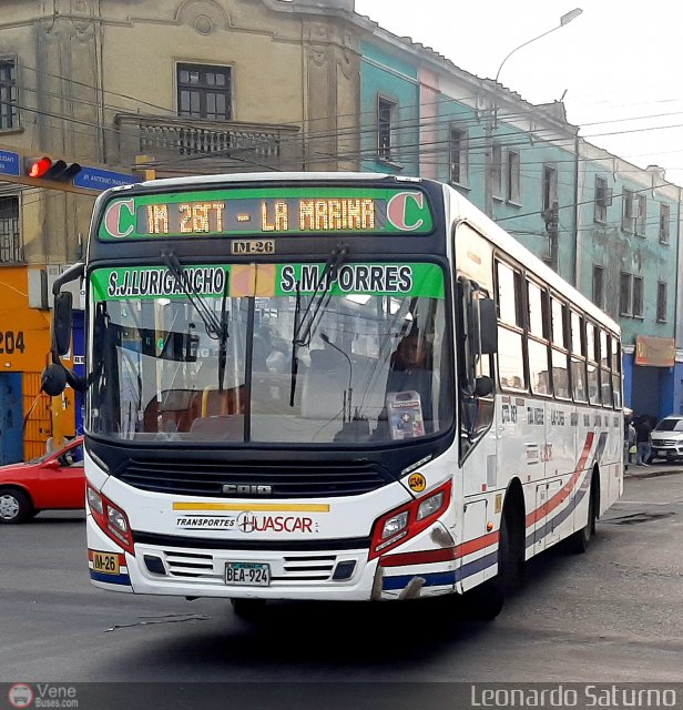 Transportes Huscar S.A. 1304 por Leonardo Saturno