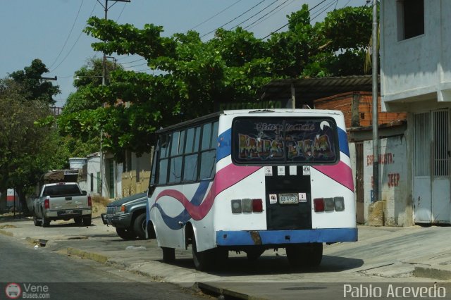 Particular o Desconocido AA4 por Pablo Acevedo