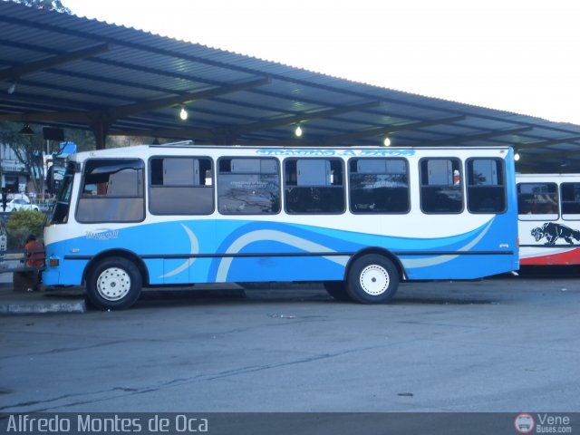 U.C. Serrano Pinto 45 por Alfredo Montes de Oca