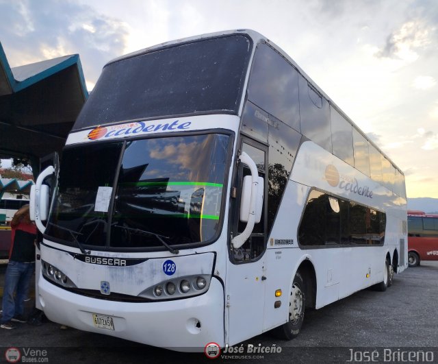 Expresos Occidente 128 por Jos� Brice�o