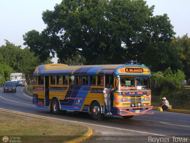 Transporte Agua Blanca 14 por Royner Tovar