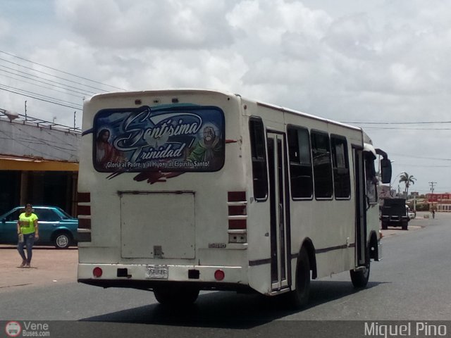 Particular o Desconocido 027 por Miguel Pino