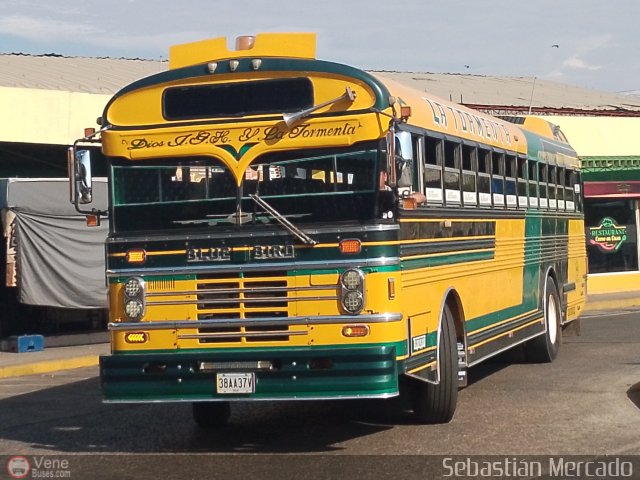 ZU - Colectivos Concepci�n 102 por Sebasti�n Mercado