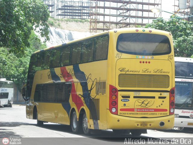 Expresos Los Llanos 247 por Alfredo Montes de Oca