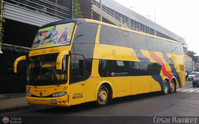 Expresos Los Llanos 202 por C�sar Ram�rez