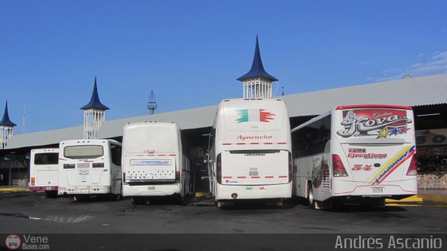 Garajes Paradas y Terminales San-Diego por Andrs Ascanio