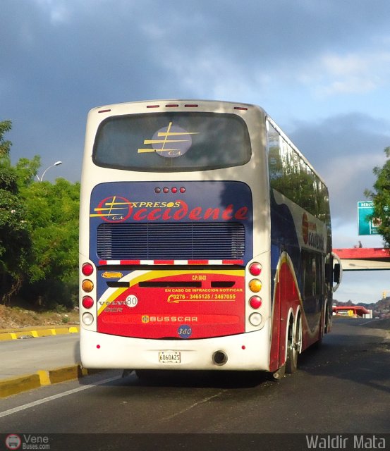 Expresos Occidente 380 por Waldir Mata