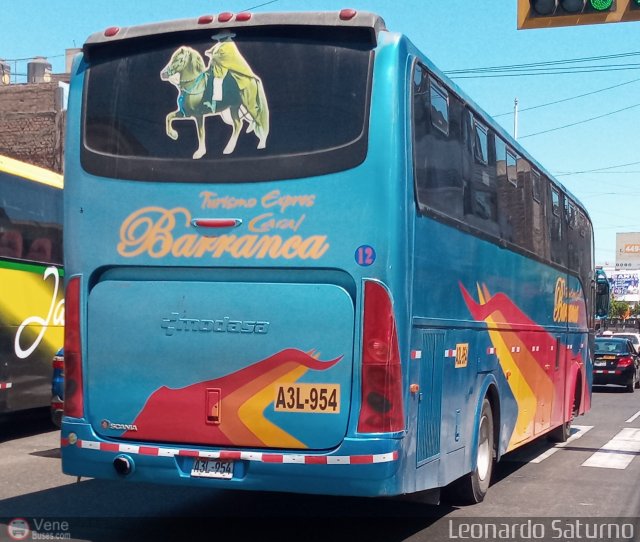 Empresa de Transp. Nuevo Turismo Barranca S.A.C. 012 por Leonardo Saturno