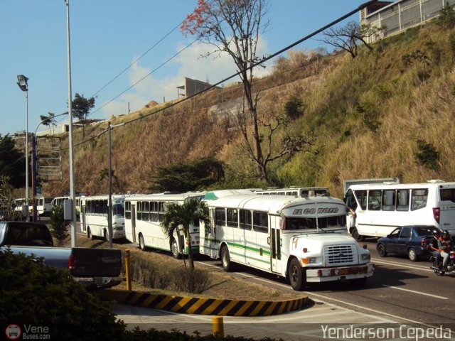 Garajes Paradas y Terminales San-Cristobal por Yenderson Cepeda