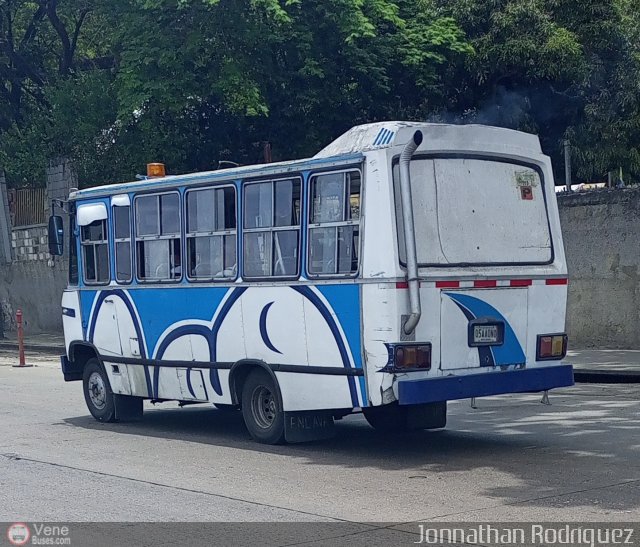 DC - S.C. Plaza Espaa - El Valle - Coche 015 por Jonnathan Rodrguez