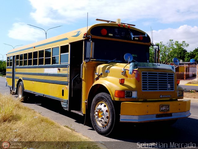ZU - Colectivos La Ca�ada 06 por Sebasti�n Mercado