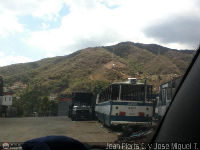 DC - Autobuses de Antimano 054 por Edgardo Gonz�lez