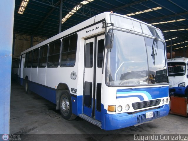 Universidad Sim�n Bol�var MCV-1 por Edgardo Gonz�lez