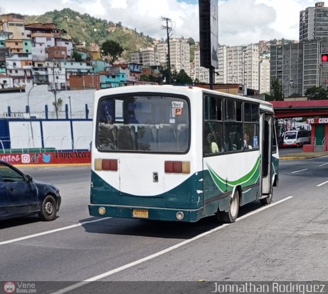 DC - S.C. Plaza Espaa - El Valle - Coche 069 por Jonnathan Rodrguez