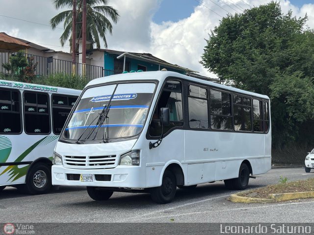 Expresos Mocot�es 23 por Leonardo Saturno