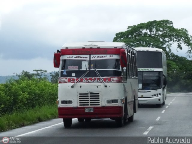 L�nea El Pi�al A.C. 58 por Pablo Acevedo