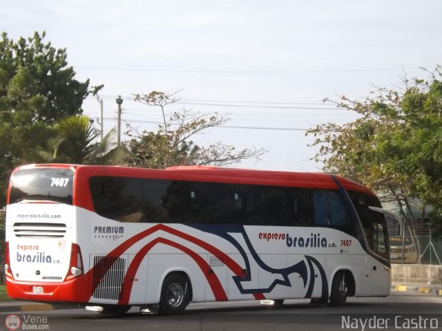 Expreso Brasilia 7407 por Nayder Castro