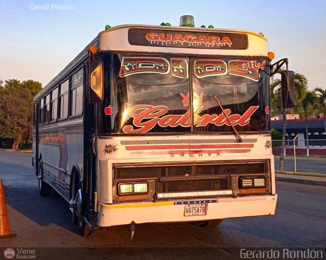 Transporte Guacara 0140 por Gerardo Rondn